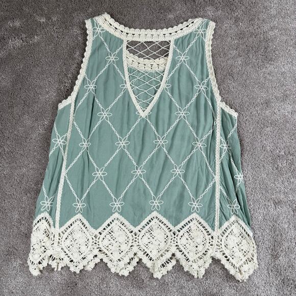 Crochet Embroidered Bohemian Tank Top Size S Sage Green Cream Sleeveless Blouse - Picture 3 of 4